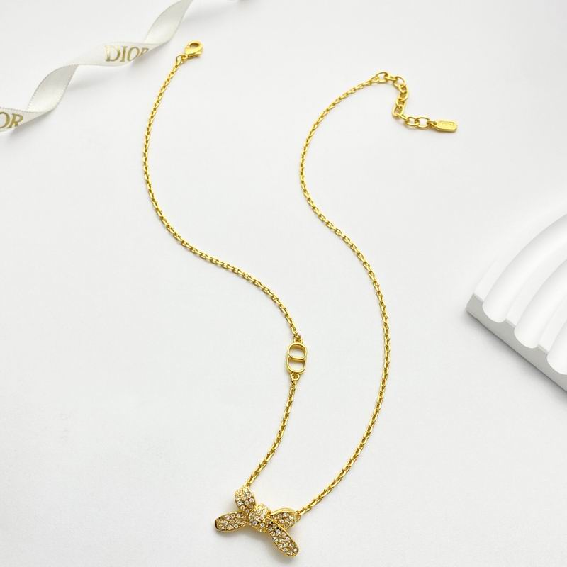 Dior Necklace 04yxs141